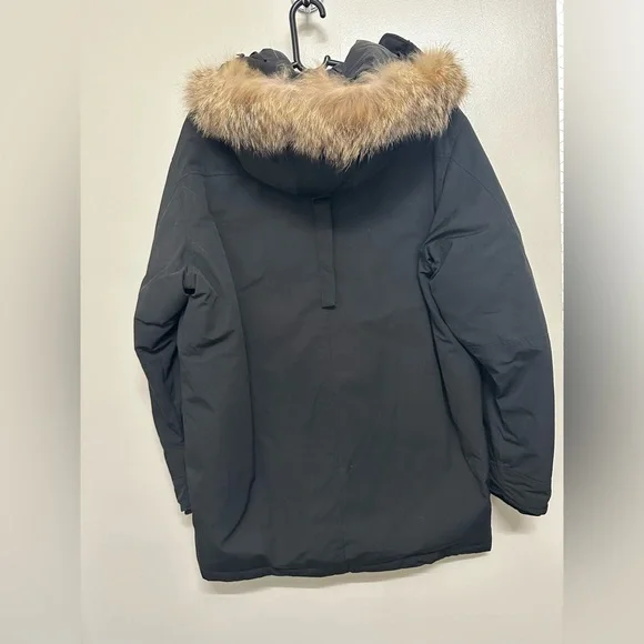 Winter coat - Picture 2 of 4